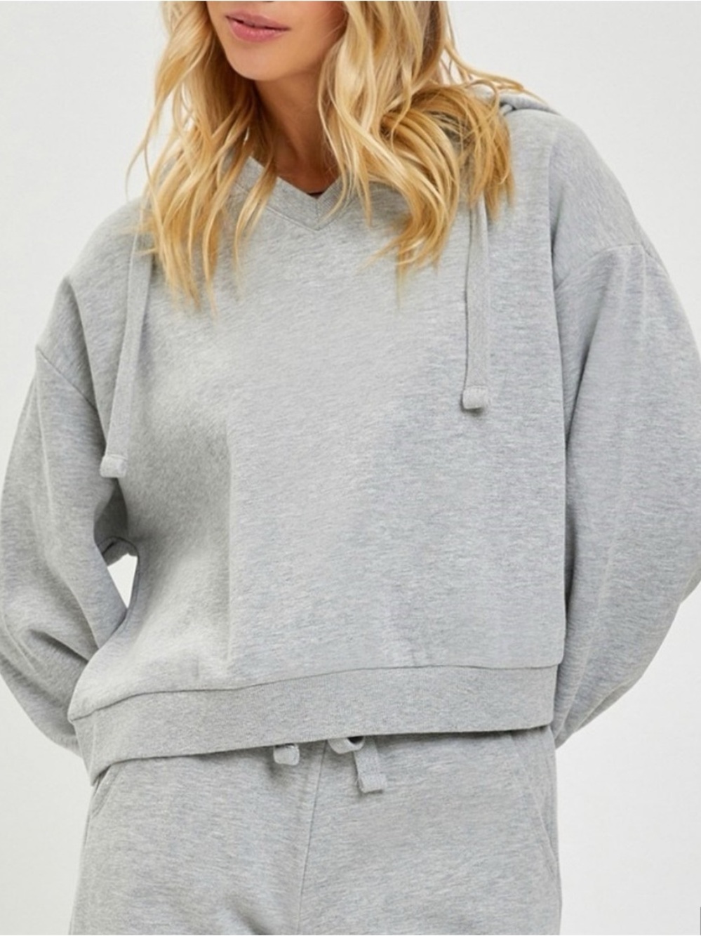NWT🩶Risen Oversized V-Neck Hoodie Sweatshirt Gray Small